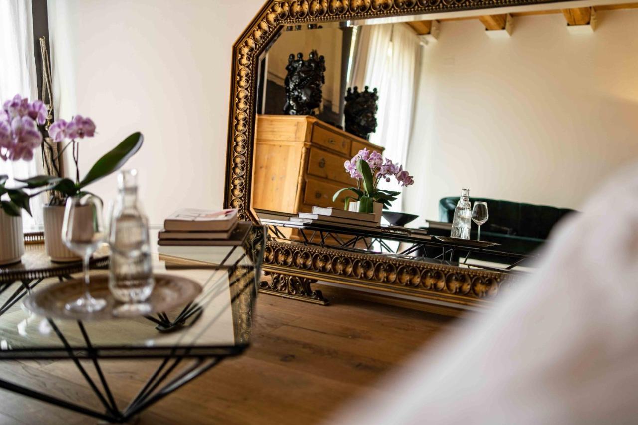 Casavostra - Ambience Suites Ostra Vetere Exteriér fotografie