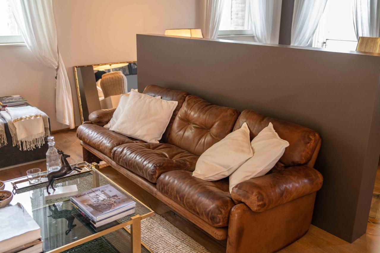 Casavostra - Ambience Suites Ostra Vetere Exteriér fotografie