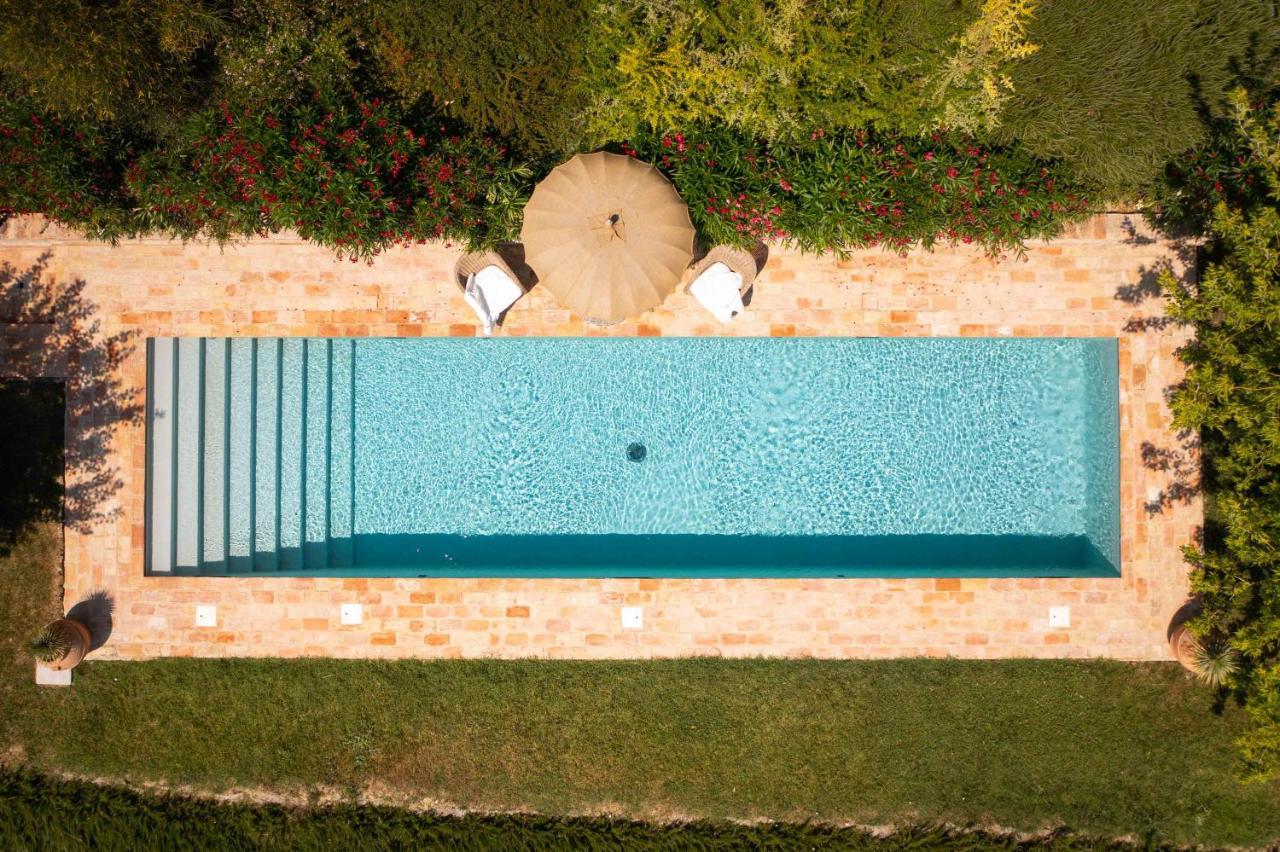 Casavostra - Ambience Suites Ostra Vetere Exteriér fotografie