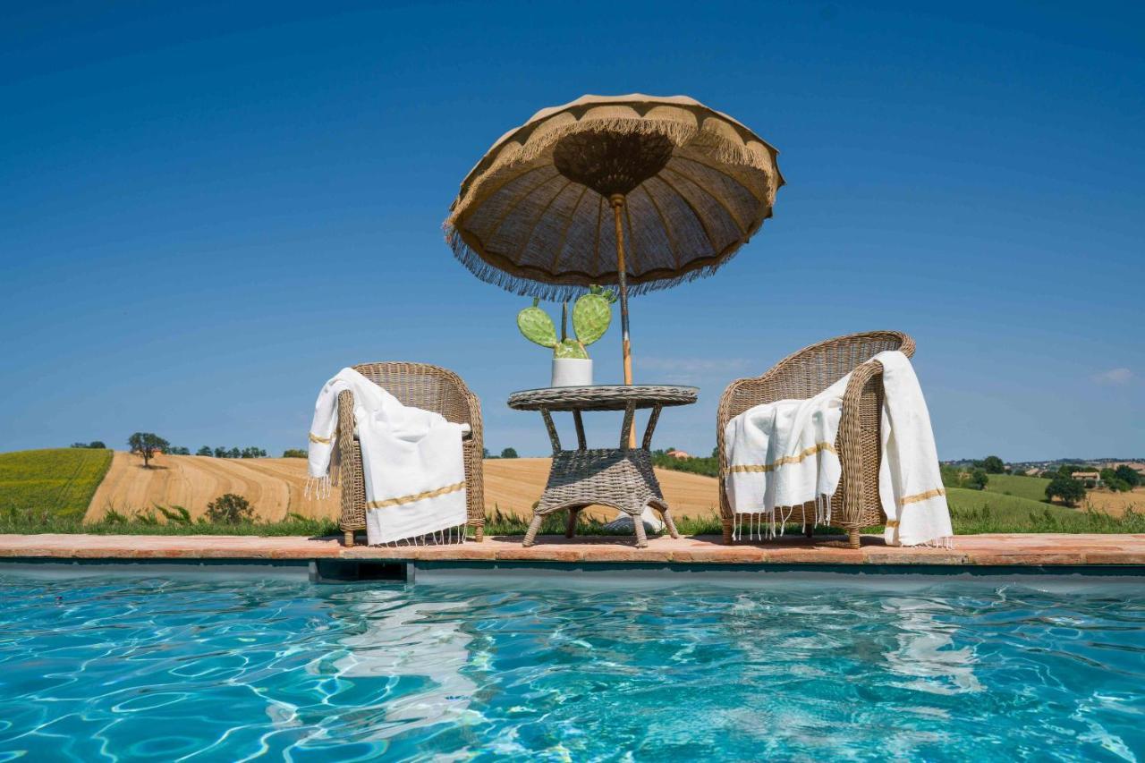 Casavostra - Ambience Suites Ostra Vetere Exteriér fotografie